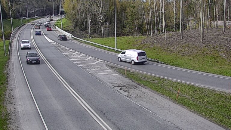 Weather Camera Image Väg 102 Esbo, Klovis, Espoo, Uusimaa