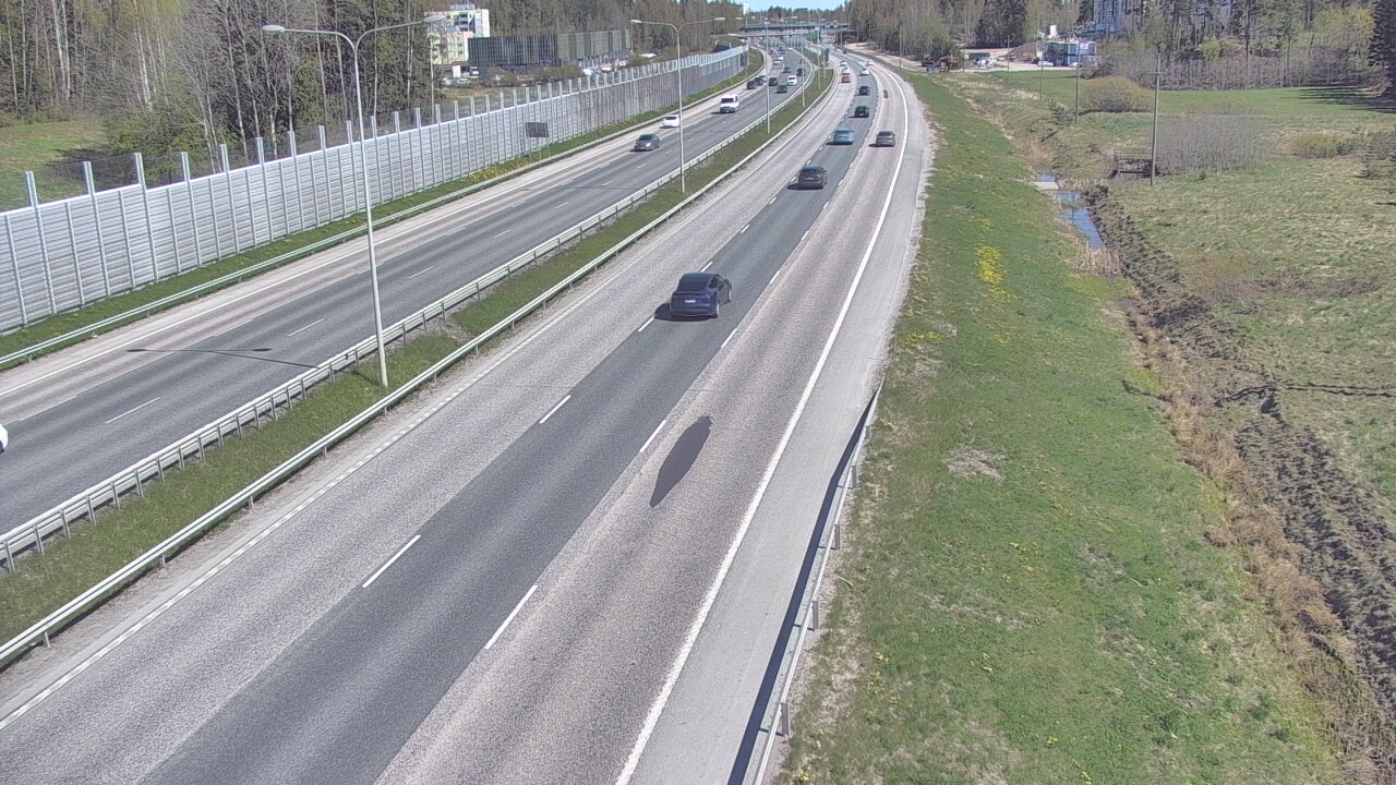 Weather Camera Image Road 1 Espoo, Sepänkylä, Espoo, Uusimaa
