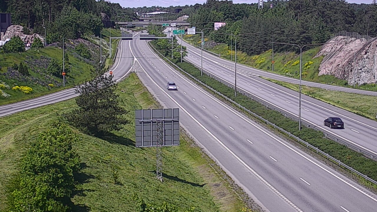 Weather Camera Image Road 1 Turku, Huhkola, Turku, Varsinais-Suomi