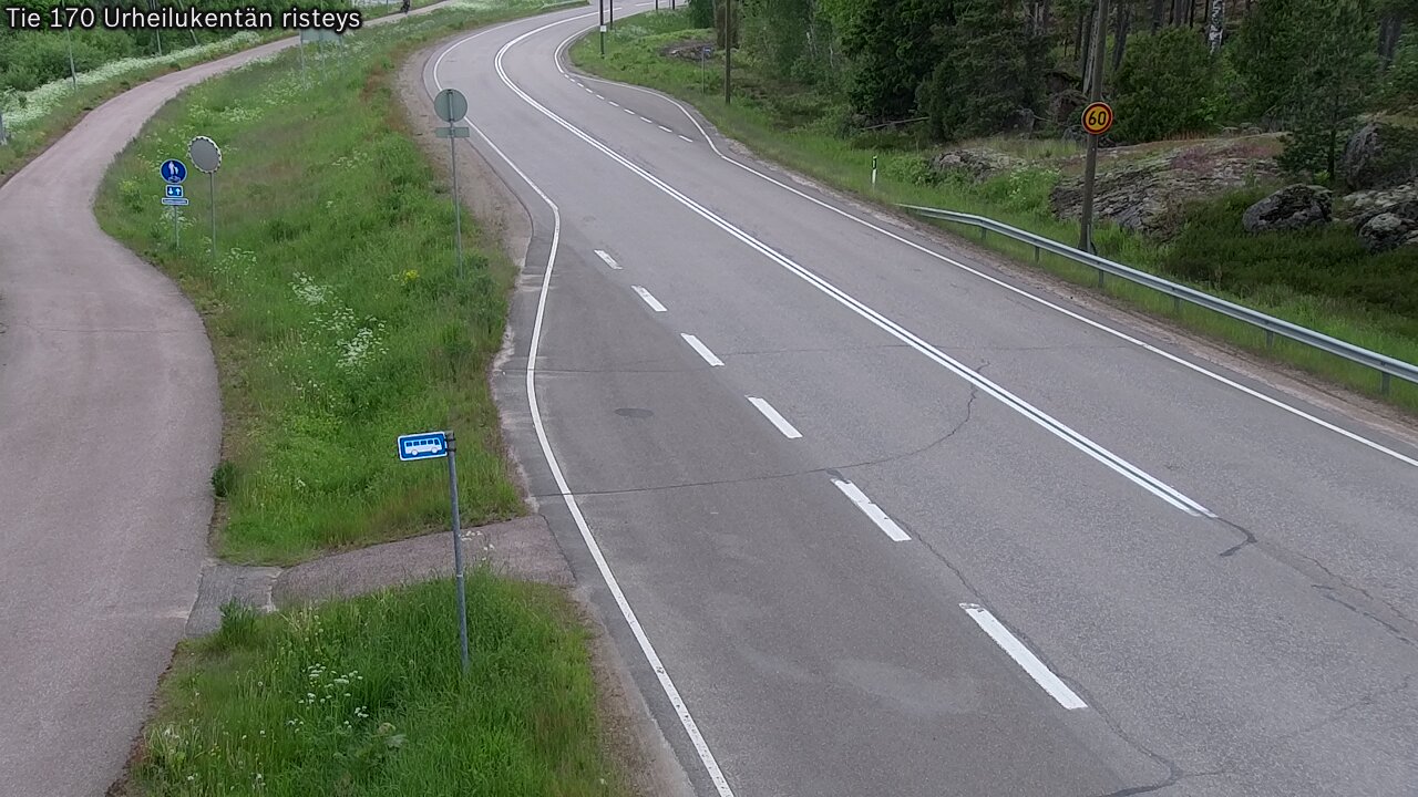 Weather Camera Image Väg 170 Vederlax Idrottsplatsen korsnin, Virolahti, Kymenlaakso