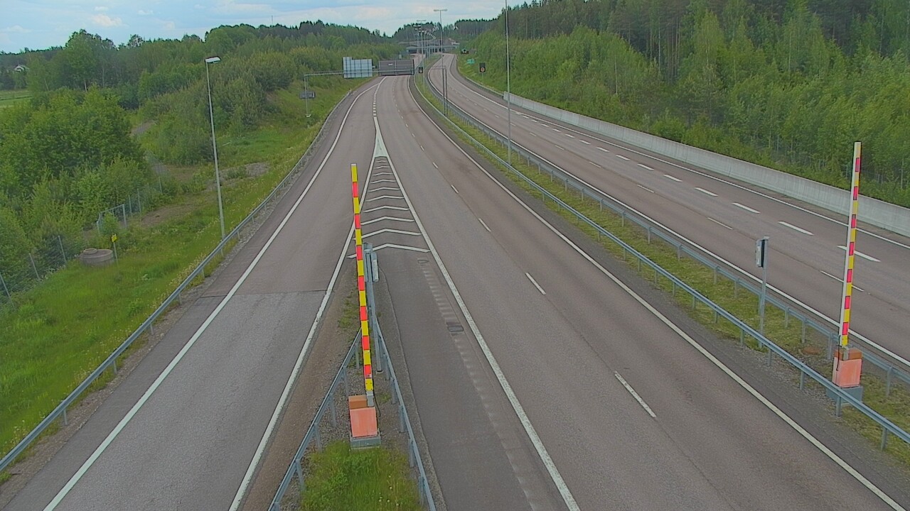 Weather Camera Image Väg 7 Fredrikshamn Husula öst, Hamina, Kymenlaakso