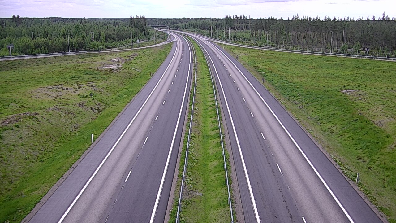 Weather Camera Image Väg 7 Vederlax, Saarasjärvi, Virolahti, Kymenlaakso