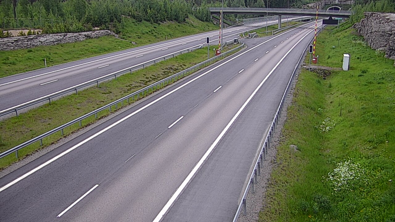 Weather Camera Image Väg 7 Vederlax, Vaalimaan tunneli, bom väst, Virolahti, Kymenlaakso
