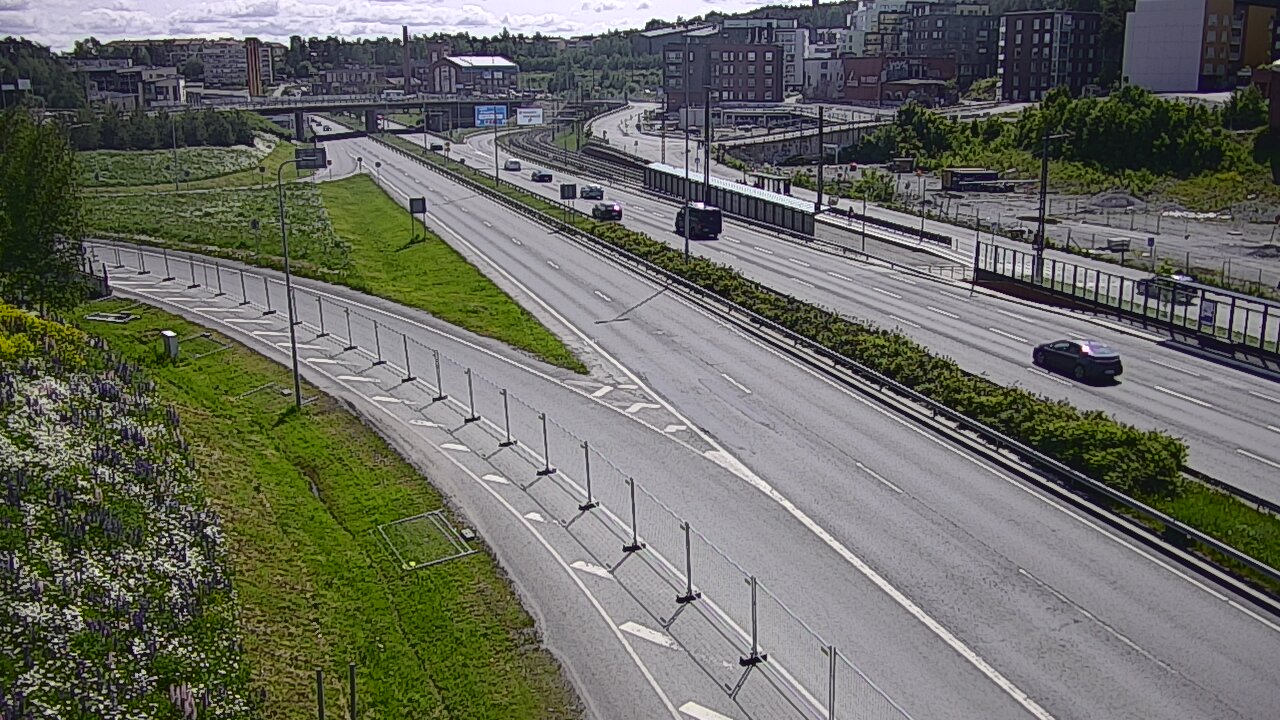 Weather Camera Image Road 12 Tampere, Santalahdenpuisto, Tampere, Pirkanmaa