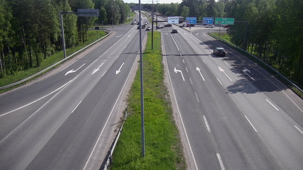 Weather Camera Image Road 4 Oulu, Laanila, Oulu, Pohjois-Pohjanmaa