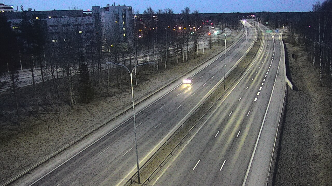 Weather Camera Image Väg 4 Uleåborg, Kontinkangas, Oulu, Pohjois-Pohjanmaa