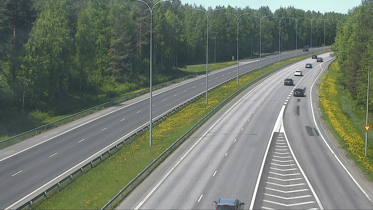 Weather Camera Image Väg 4 Uleåborg, Isko, Oulu, Pohjois-Pohjanmaa