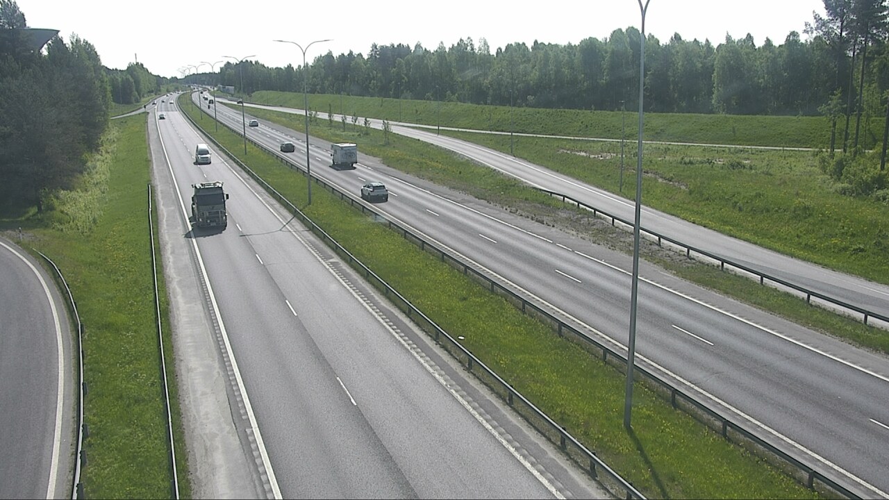 Weather Camera Image Väg 4 Uleåborg, Isko, Oulu, Pohjois-Pohjanmaa