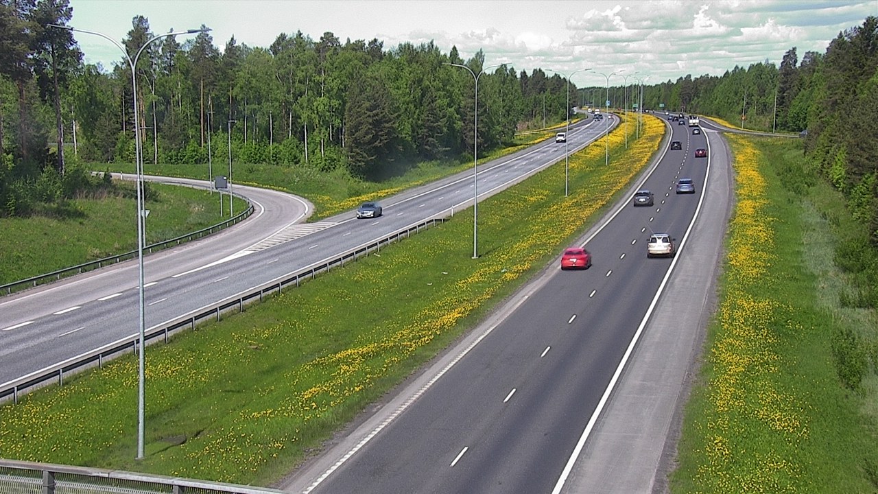 Weather Camera Image Väg 4 Oleåborg, Pateniemi, Oulu, Pohjois-Pohjanmaa
